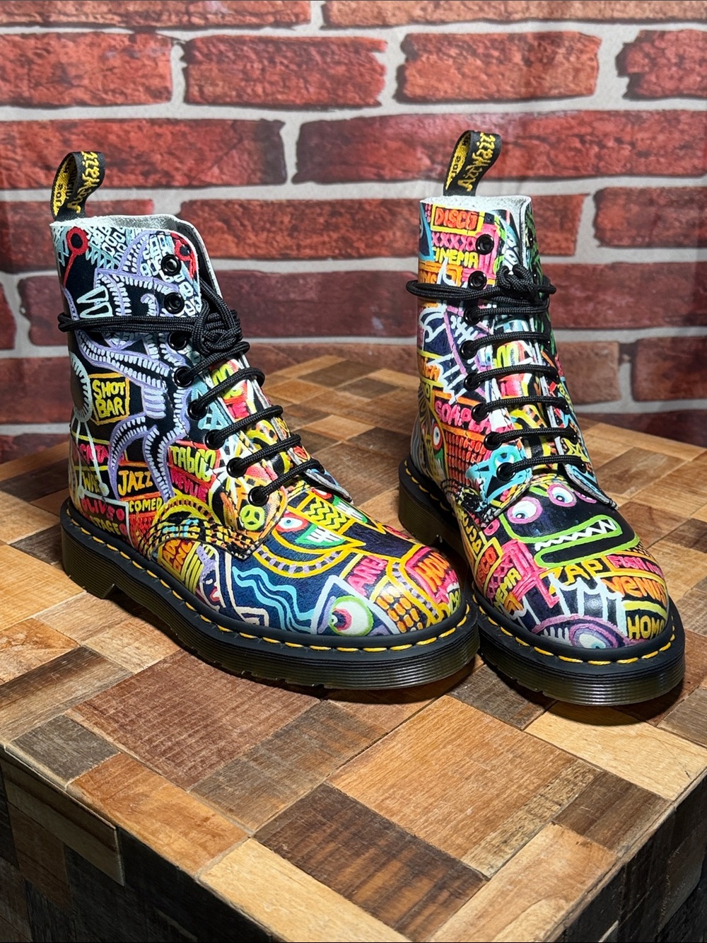 🥾Dr. Martens Graffiti Print Boots UK 3 US 5 Multicolor NWOT